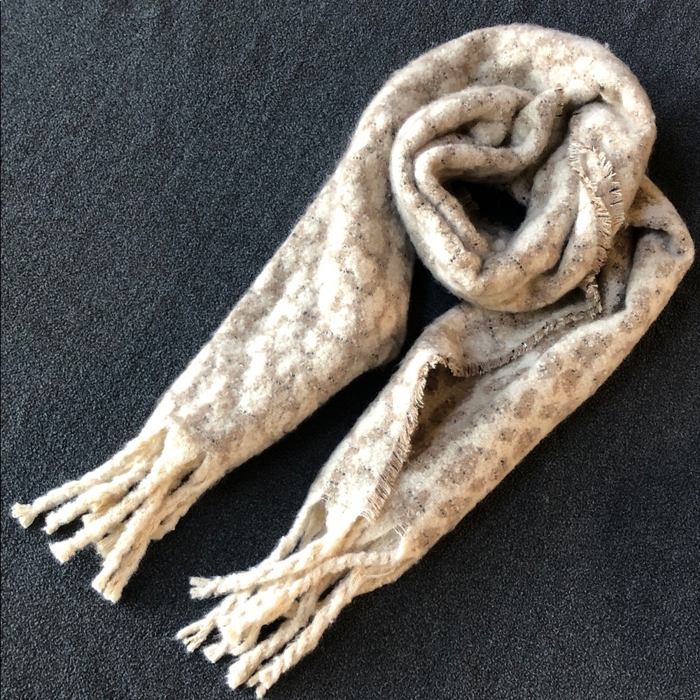 Elegant Women Vintage Knit Cream Brown Multicolored Fringe Scarf Warm Soft